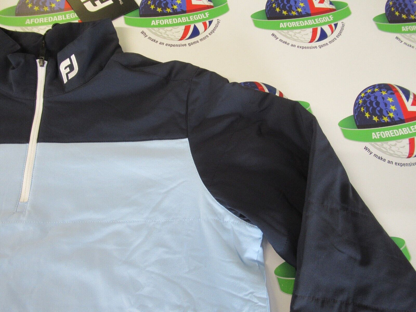 Footjoy Chill Out Xtreme Thermal Quilted Jacket Navy/Sky Blue UK Size Medium