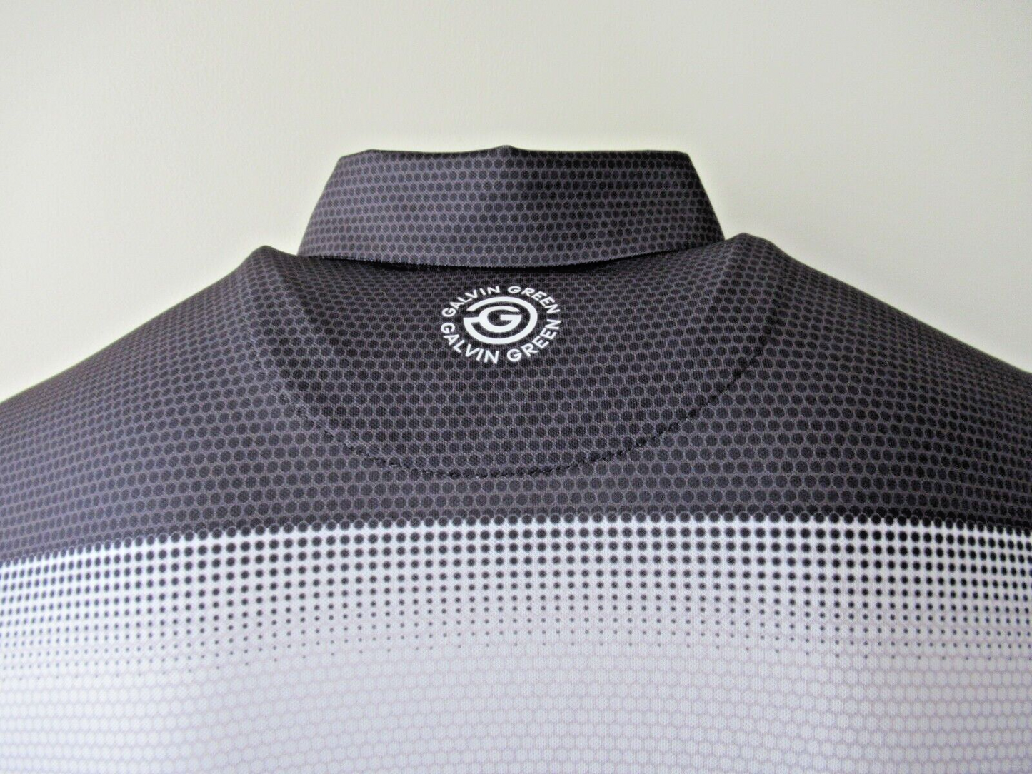 Galvin Green Mo Ventil8 Plus Polo Shirt Red/White/Black UK Size Small