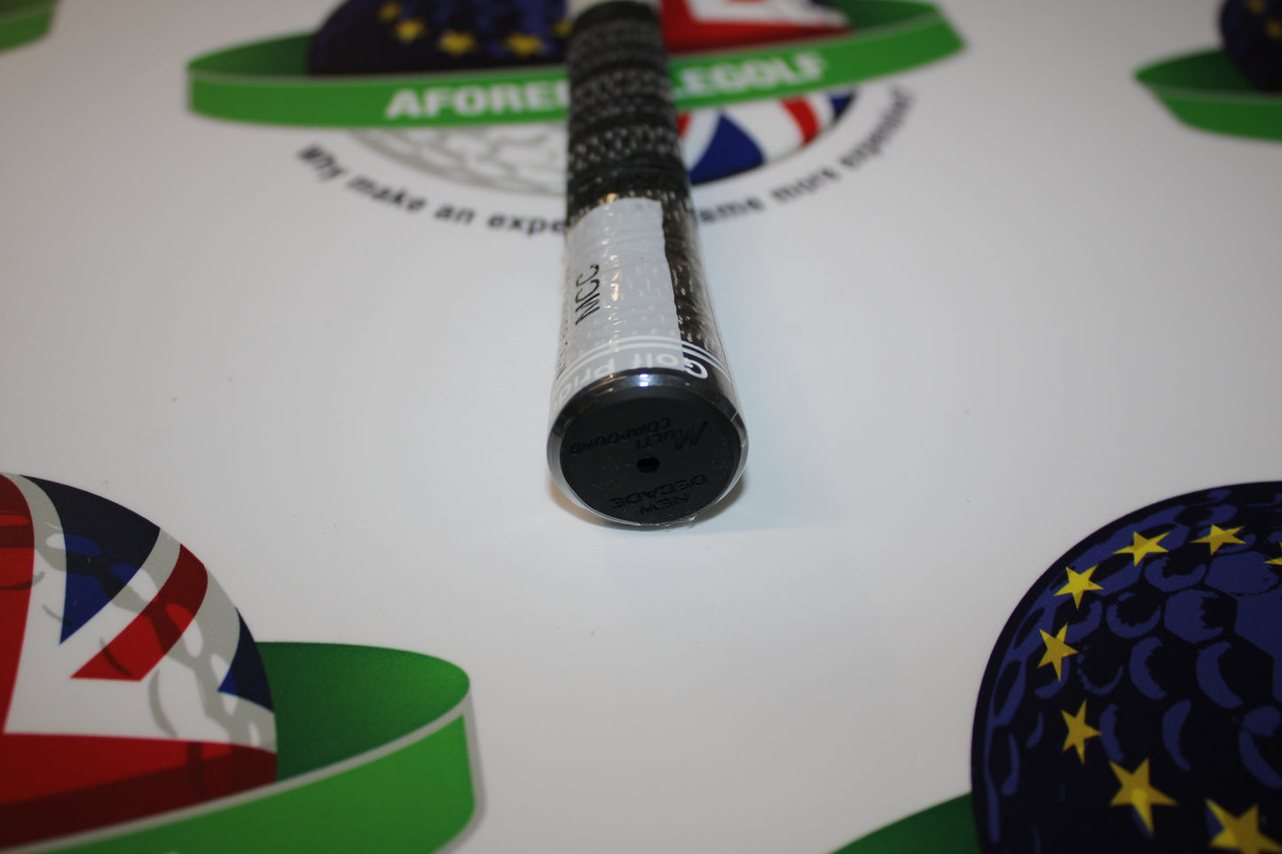 Golf Pride New Decade Multi Compound Black/White Grips