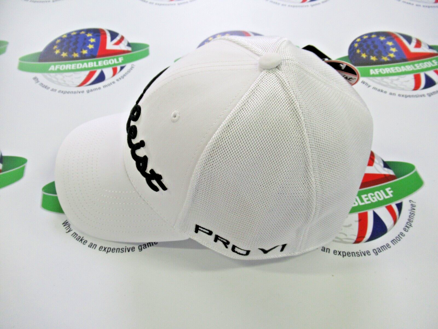 titleist tour sports mesh white small/medium fitted golf cap with team titleist