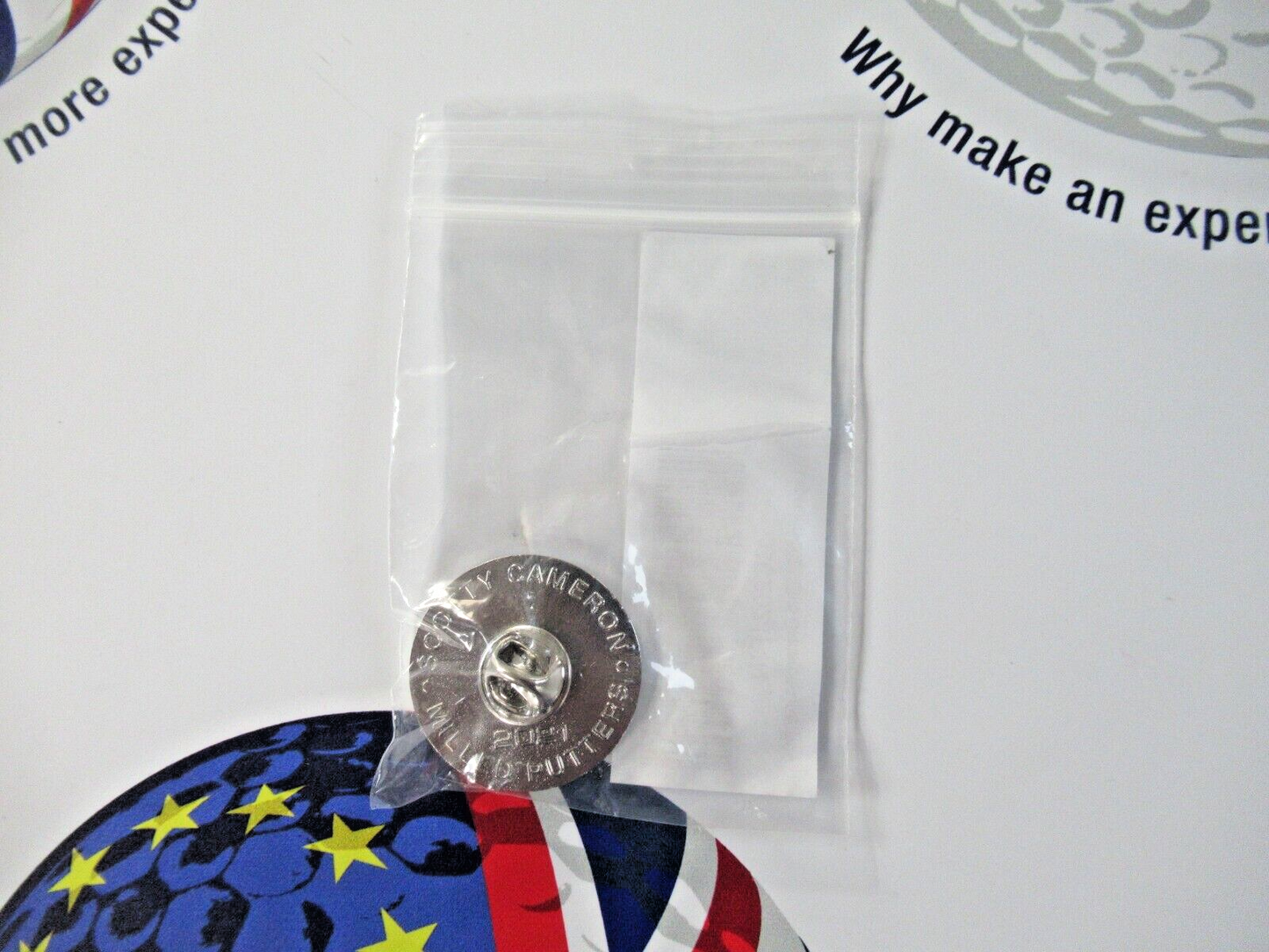 Titleist Scotty Cameron Club Cameron Grey/Red 2021 Lapel Pin