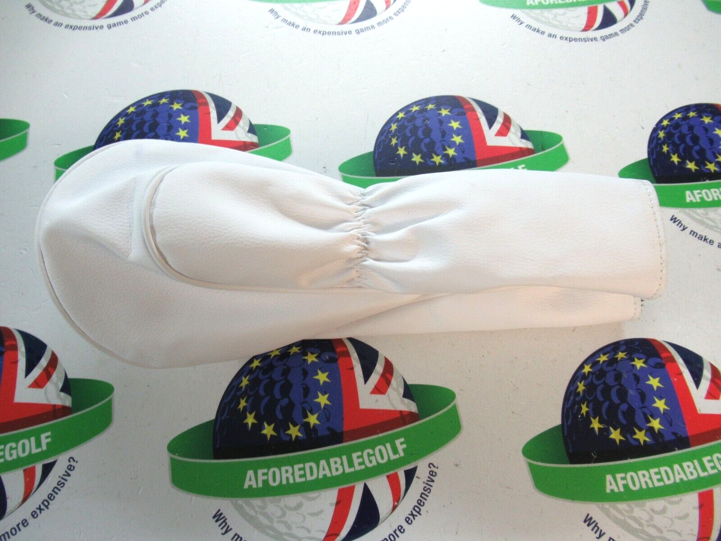 New Mizuno White/Black Carbon Fibre Driver Headcover