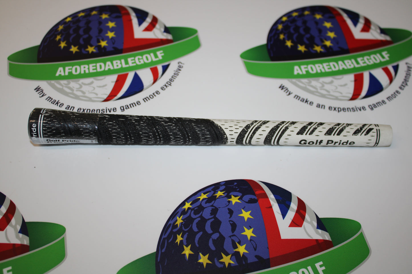 Golf Pride New Decade Multi Compound Black/White Grips